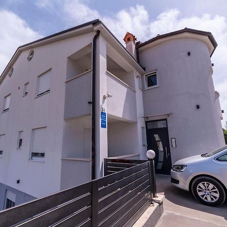 Apartments Adriana Пула Екстер'єр фото